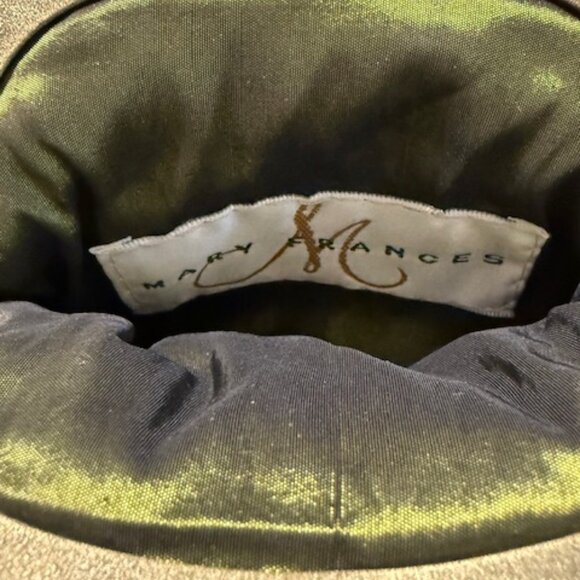 Beautiful Mary Frances Vintage Style Small Floral Purse with Shoulder Chain - Picture 3 of 7